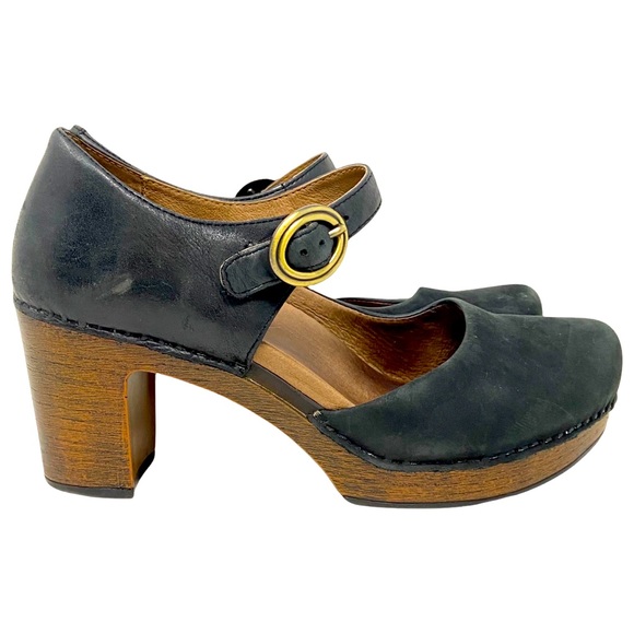 Dansko Shoes - Dansko Dorothy Mary Janes Sz 40 (US 9.5/10)